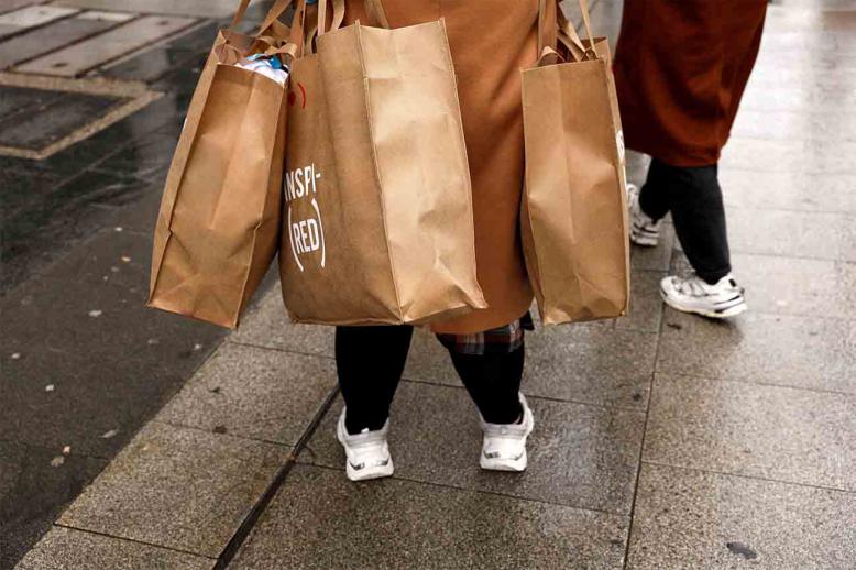 Euro zone consumers were quick to react to price changes