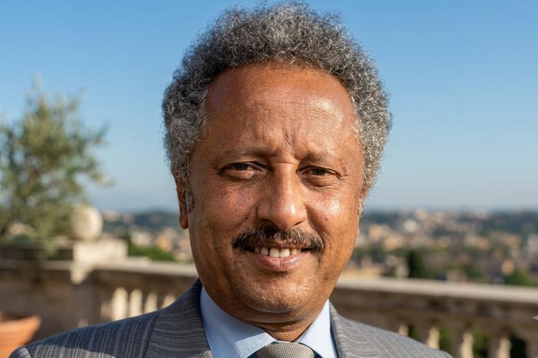 زيد مطيع دماج