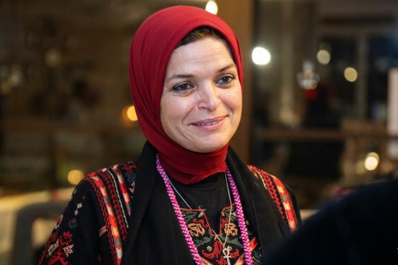 الكاتبة انتصار عبد المنعم