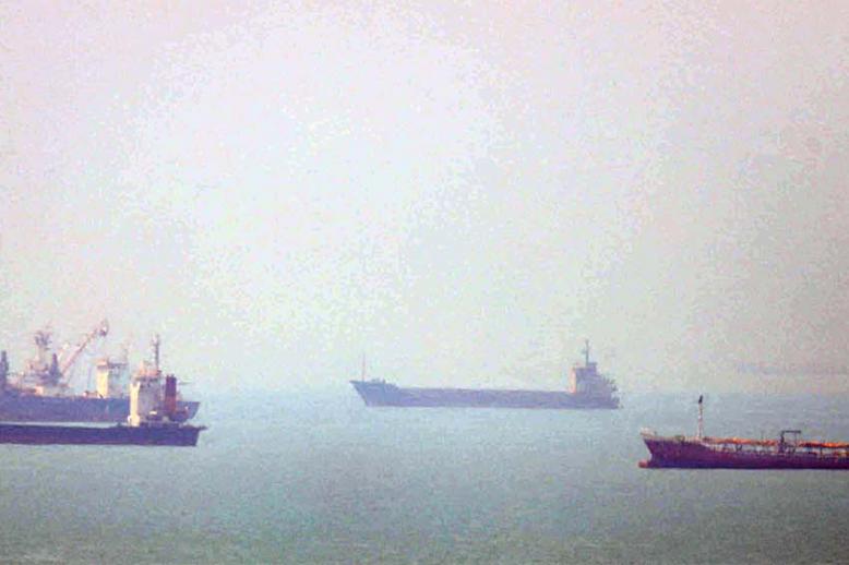 Vessels sailing through the Strait of Hormuz