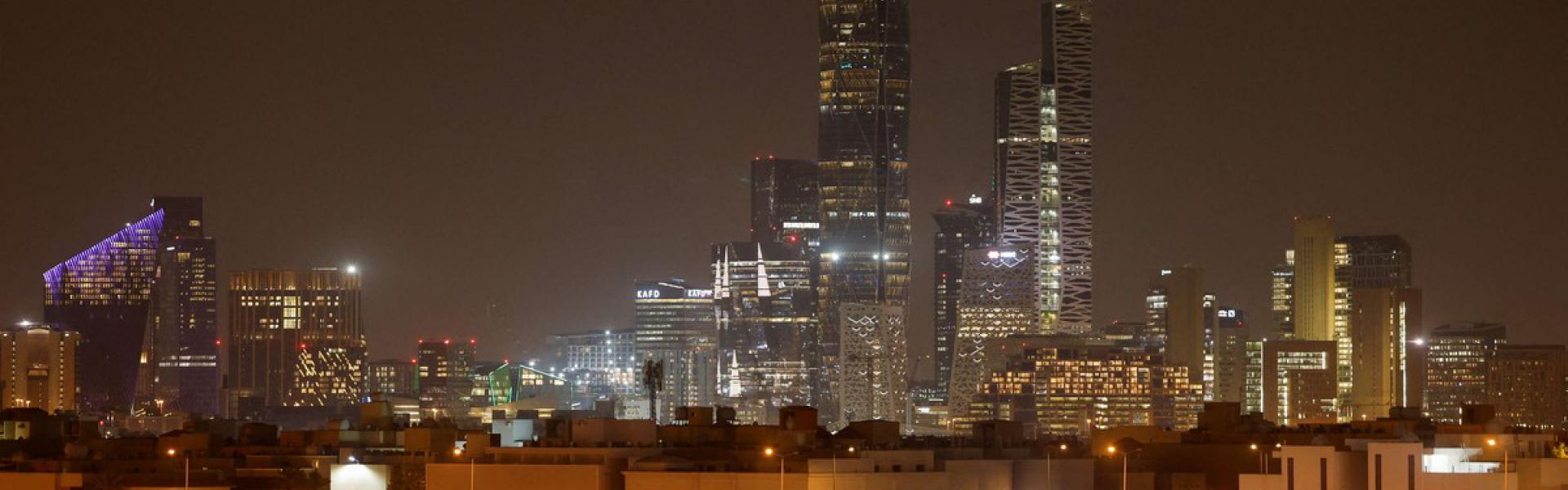 المملكة تهتم بالبنية التحتية ومشاريع الاعمار ضمن رؤية 2030