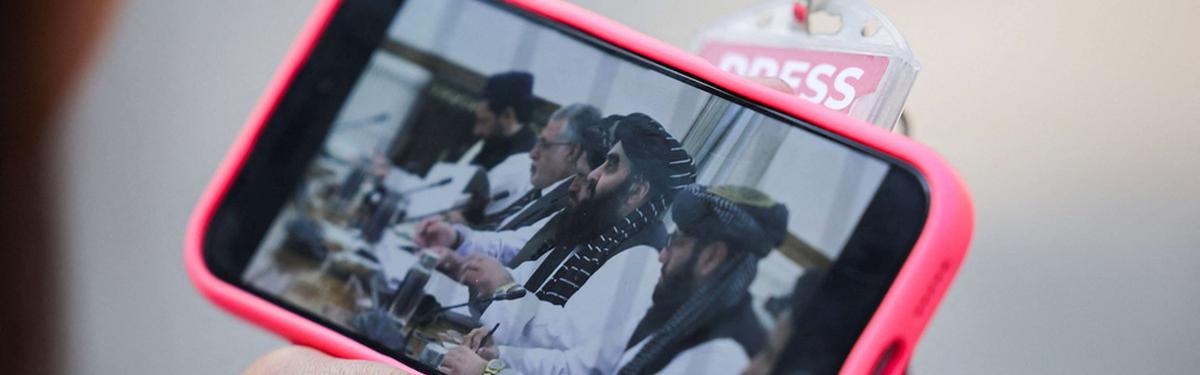 طالبان تعتبر الموظفين المخالفين للحظر 'مجرمين'