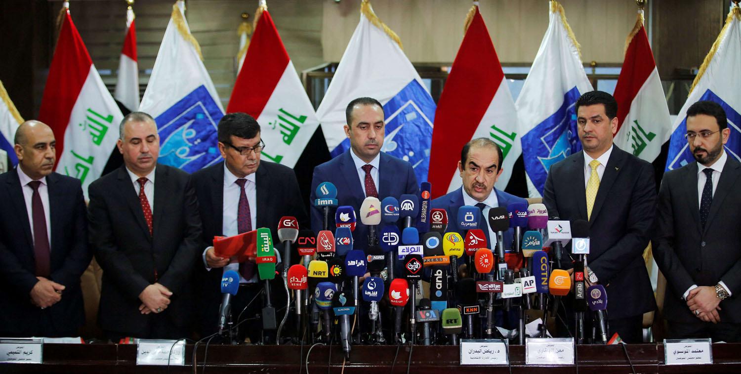 رئيس المفوضية العليا للانتخابات في العراق رياض البدران يعلن النتائج النهائية لانتخابات البرلمان