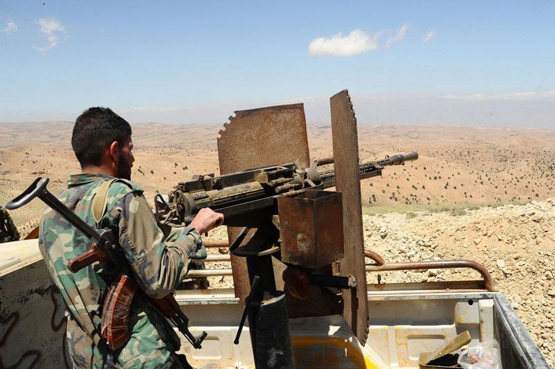 جندي سوري في منطقة بالبادية