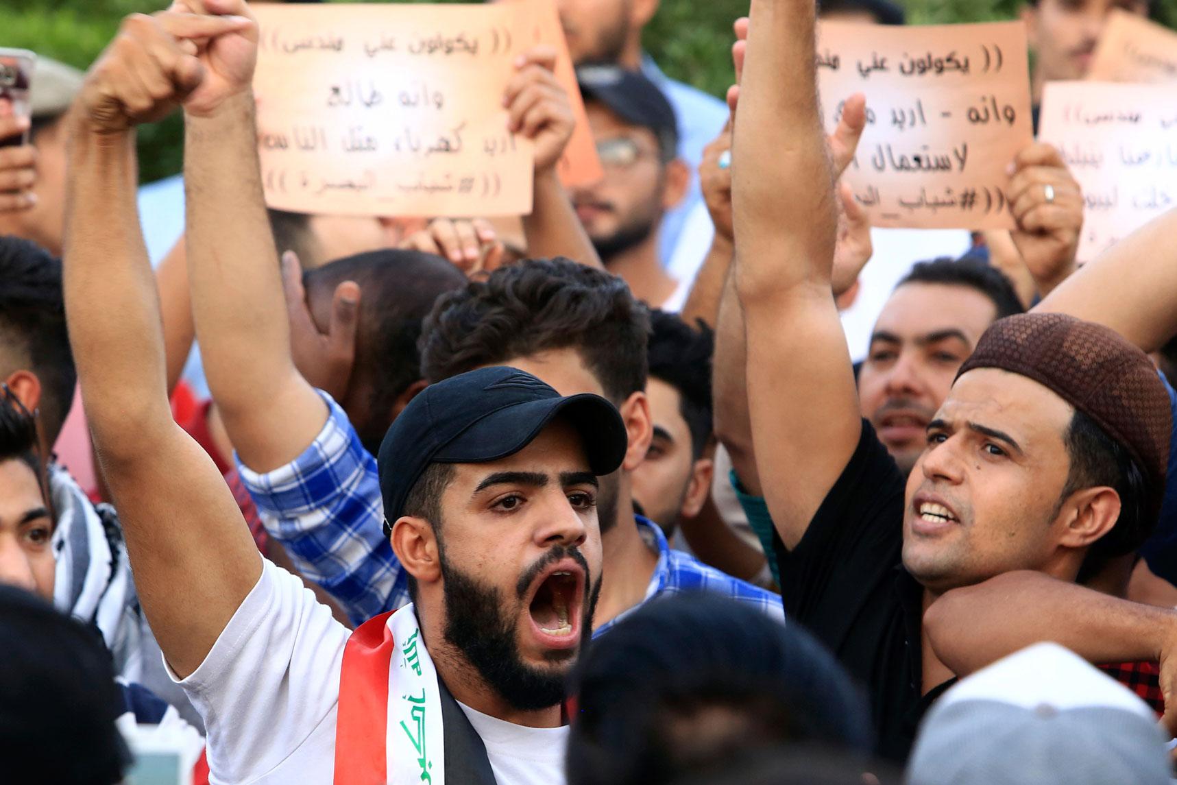 المظاهرات في العراق لا تهدأ رغم وعود قطعتها الحكومة