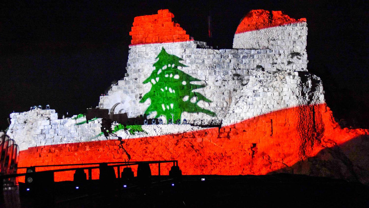 استعراض ضوئي في لبنان