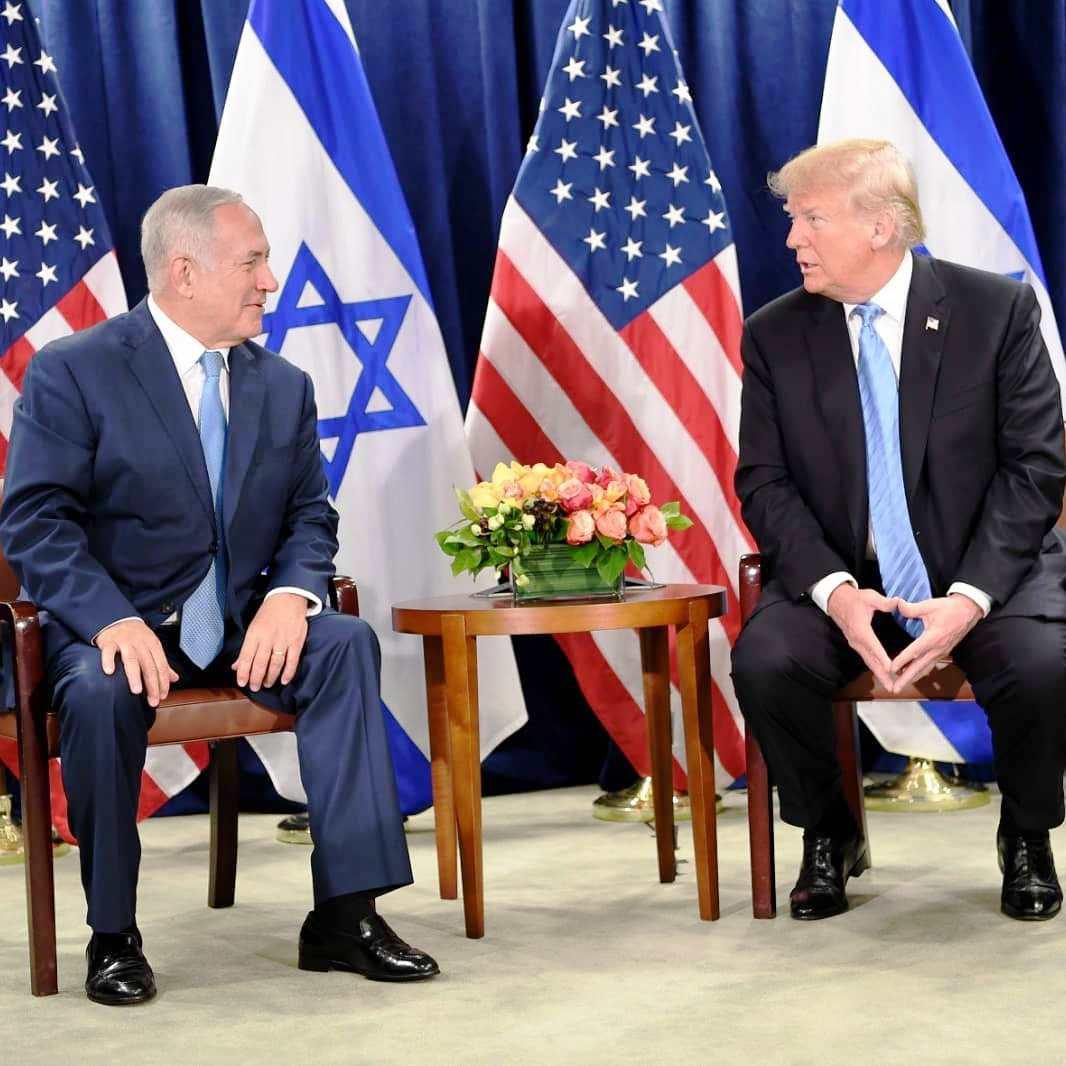الرئيس الأميركي دونالد ترامب ورئيس الوزراء الاسرائيلي بنيامين نتنياهو