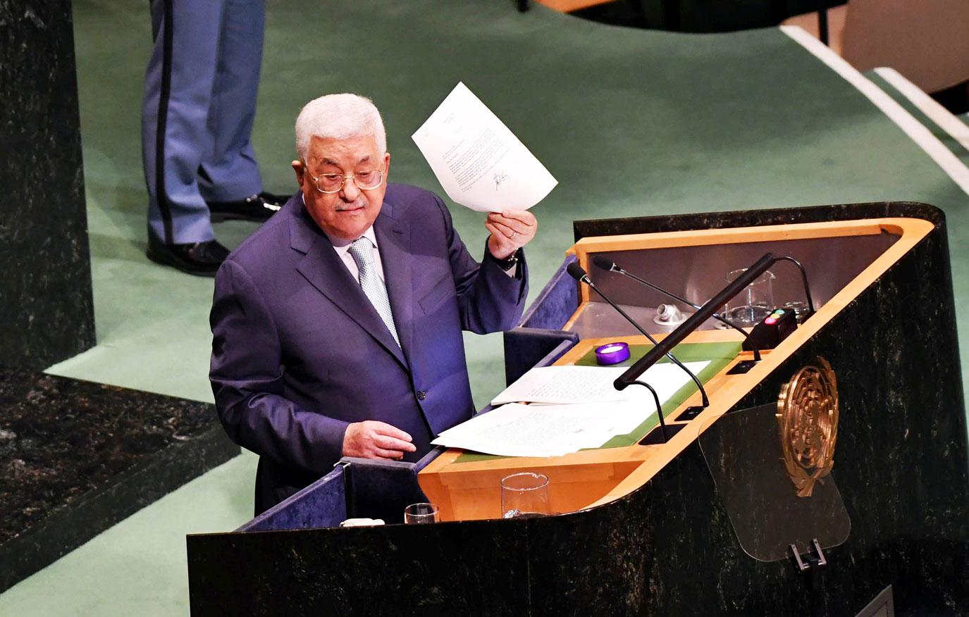 الرئيس الفلسطيني محمود عباس خلال القاء كلمته أمام الجمعية العامة للأمم المتحدة