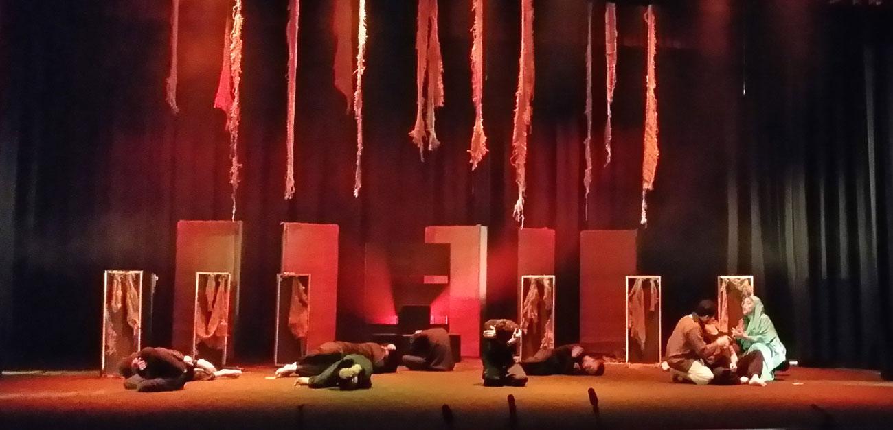 من يكتبون التاريخ قد عادوا.. انتبهوا