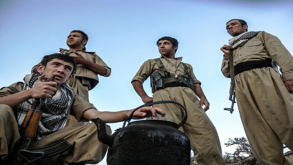 مقاتلون من الحزب الديمقراطي الكردستاني الإيراني 