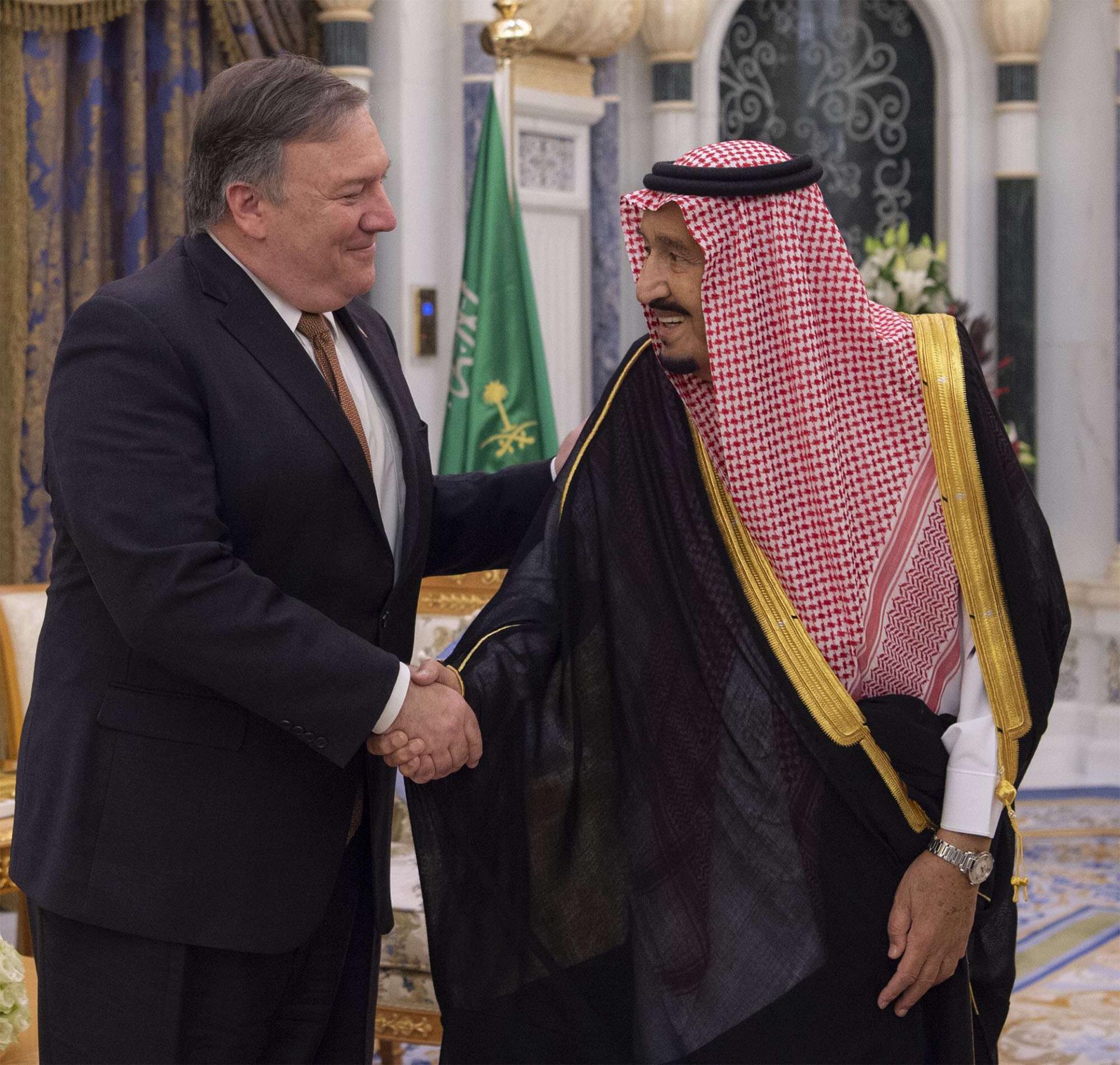 الملك سلمان: السعودية تعمل بشكل وثيق مع تركيا