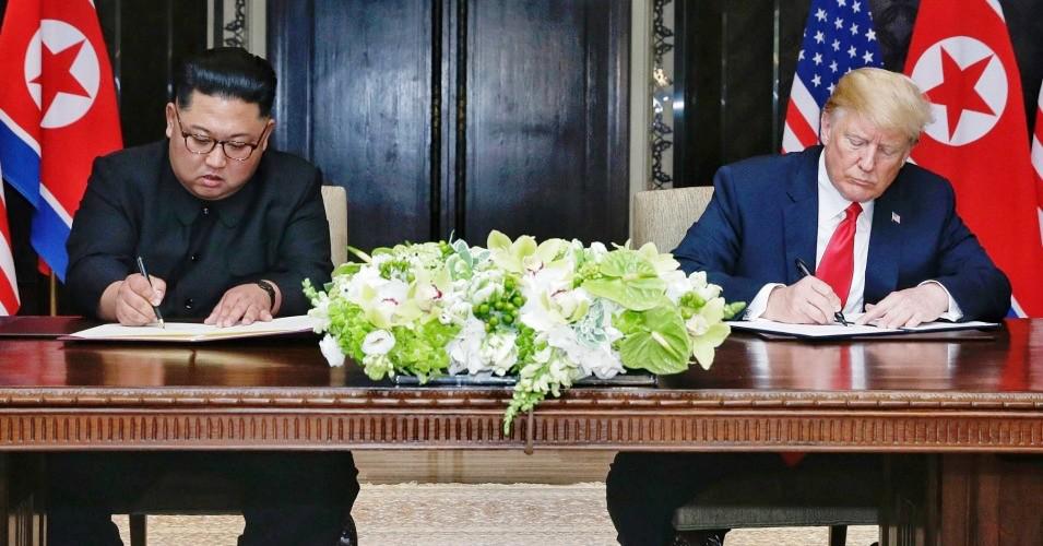 الرئيسان الأميركي دونالد ترامب والكوري الشمالي كيم جونغ أون في أول لقاء بينهما في سنغافورة
