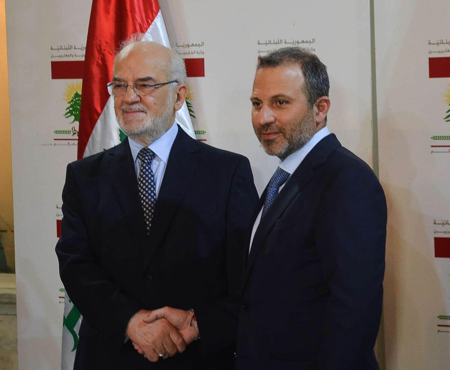 وزيرا الخارجية العراقي إبراهيم الجعفري واللبناني جبران باسيل