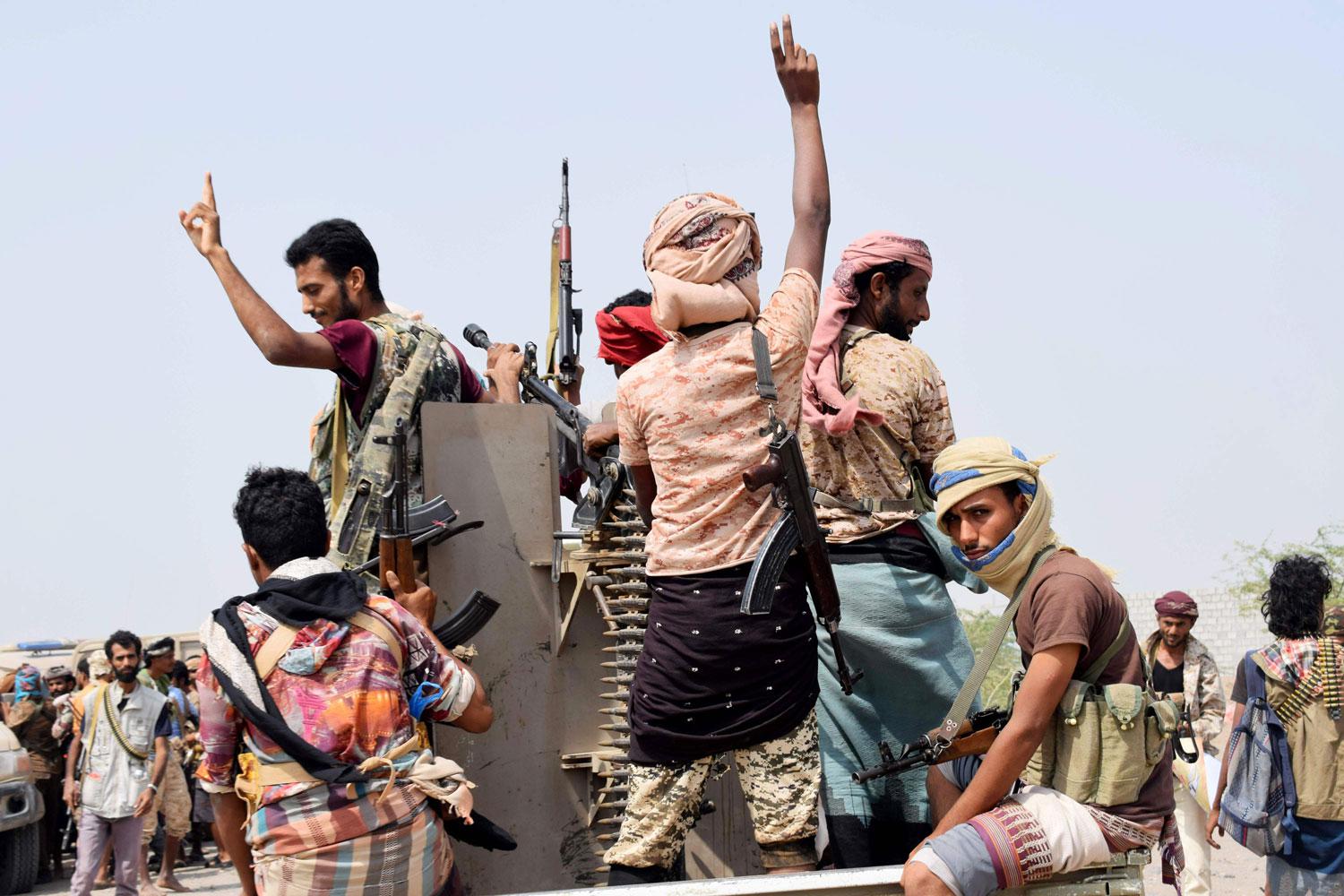 القوات اليمنية تواصل توغلها في الحديدة لكن ببطء