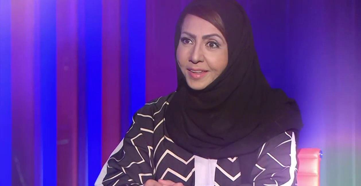 الكاتبة السعودية أميمة الخميس تحصد جائزة نجيب محفوظ 