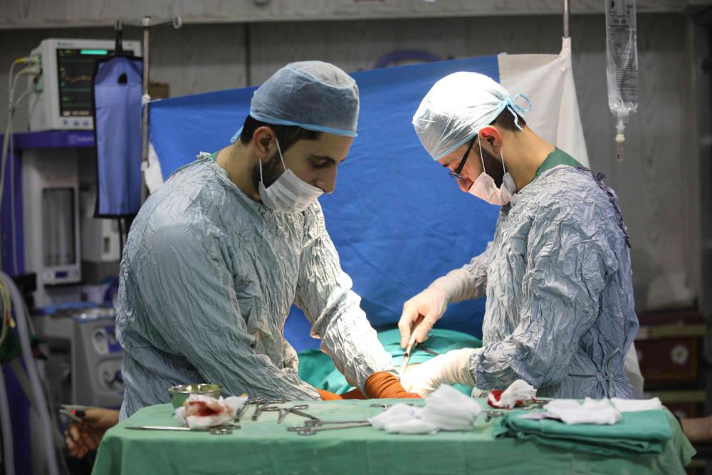 أطباء سوريين