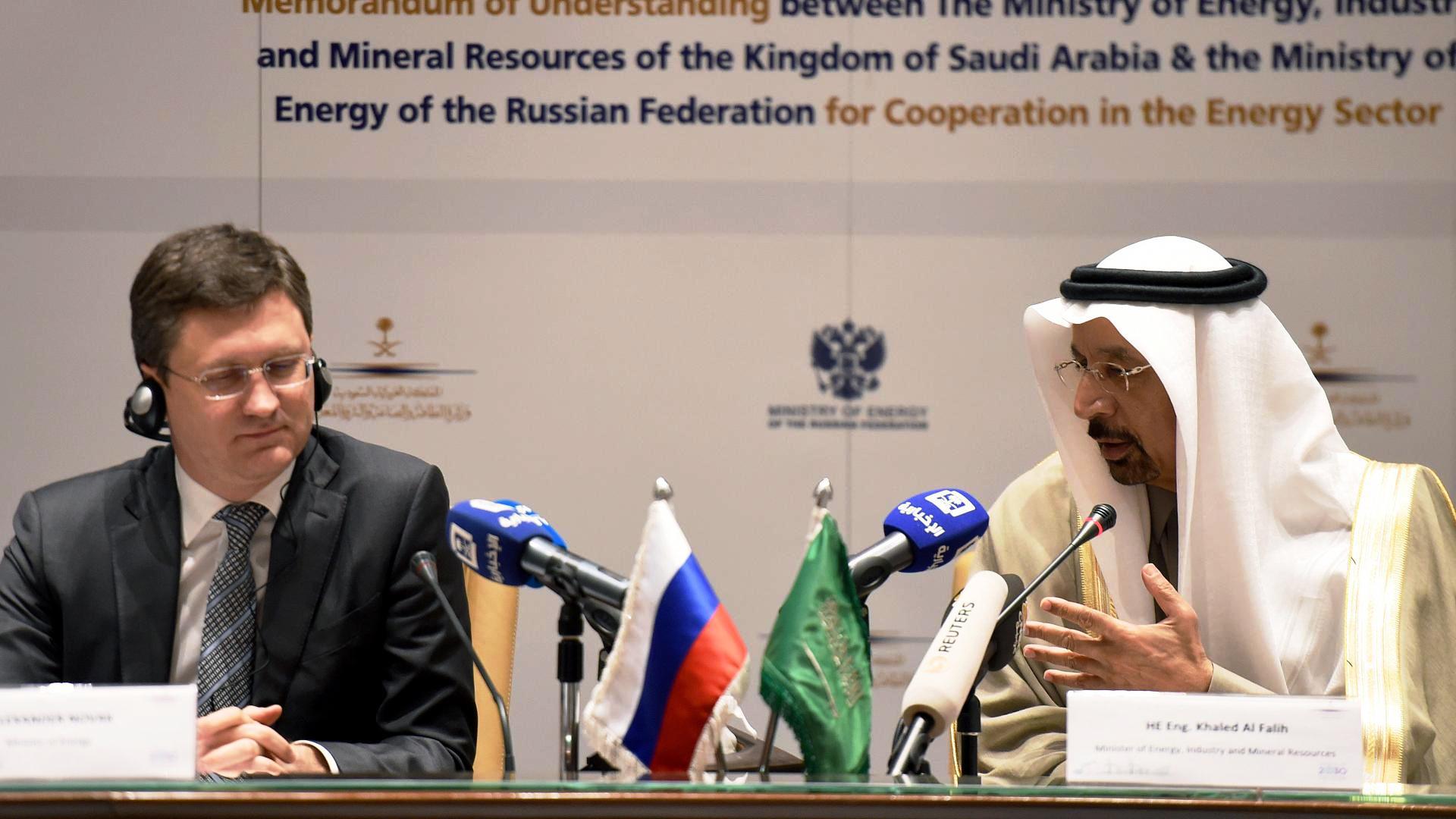 وزيرا الطاقة السعودي خالد الفالح والروسي الكسندر نوفاك