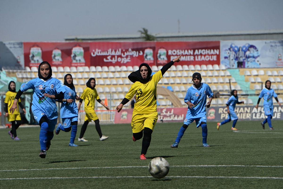 إيقاف خمسة مسؤولين في كرة القدم الافغانية