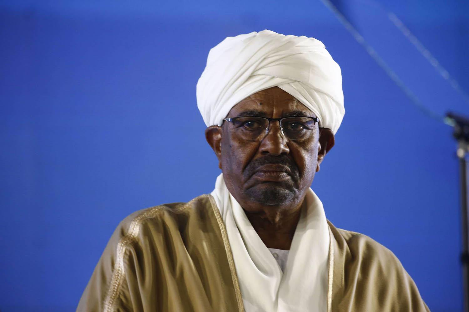 الرئيس السوداني عمر البشير يتحدث في عيد الاستقلال