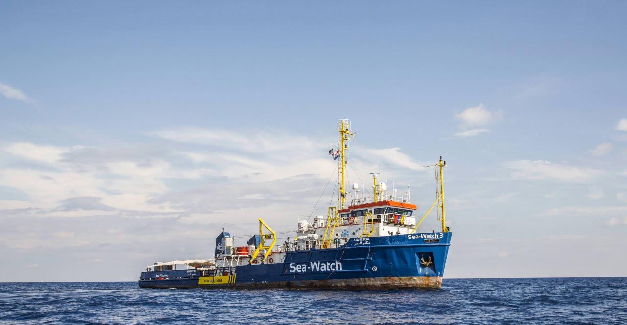 سفينة سي واتش 3 الهولندية عالقة قبالة سواحل صقلية منذ أيام 