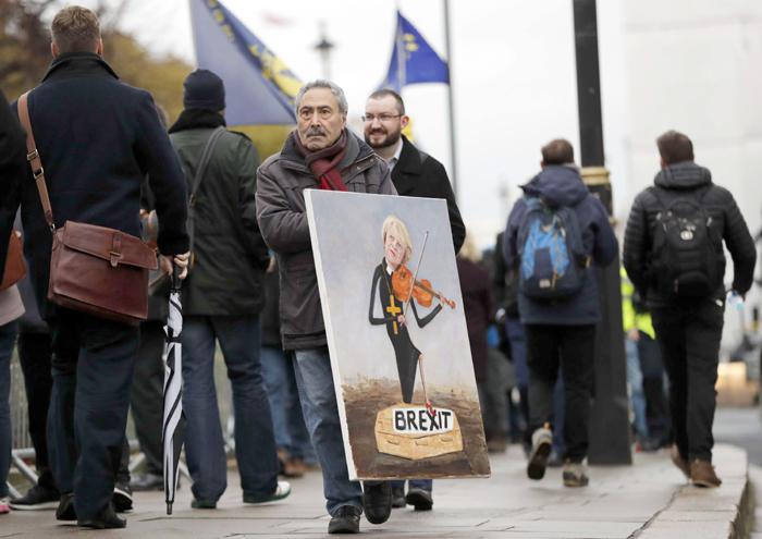 يا... لبريكست أقفل حتى المقهى