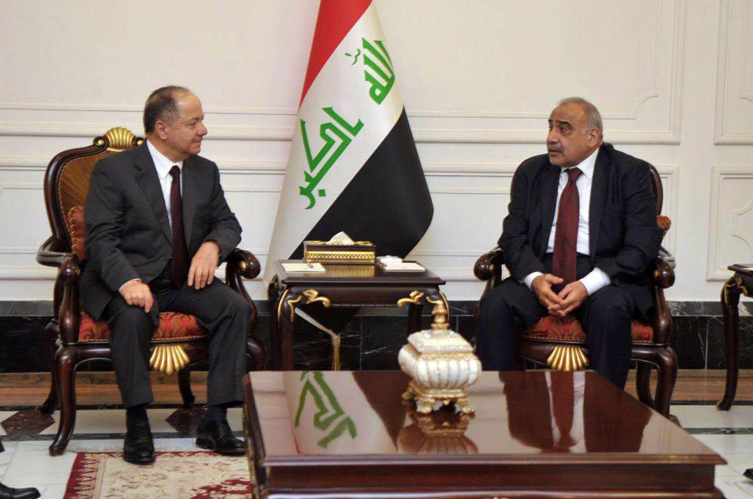 الزعيم الكردي مسعود بارزاني في لقاء مع رئيس الوزراء العراقي عادل عبدالمهدي