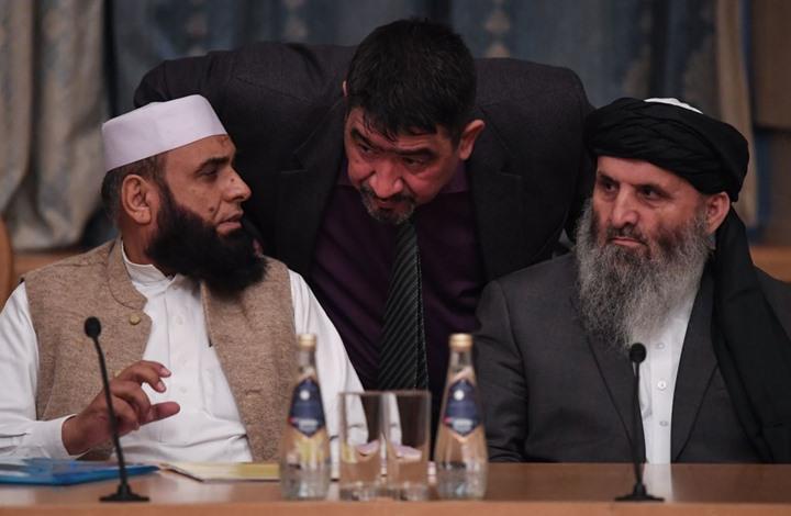 مفاوضون من طالبان خلال جولة محادثات في الدوحة