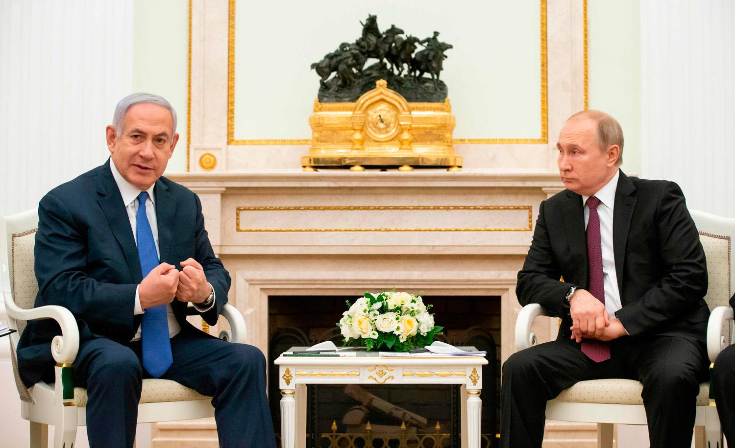 بوتين يناقض الرواية الإسرائيلية بتأكيد وجود رفات الجندي في روسيا