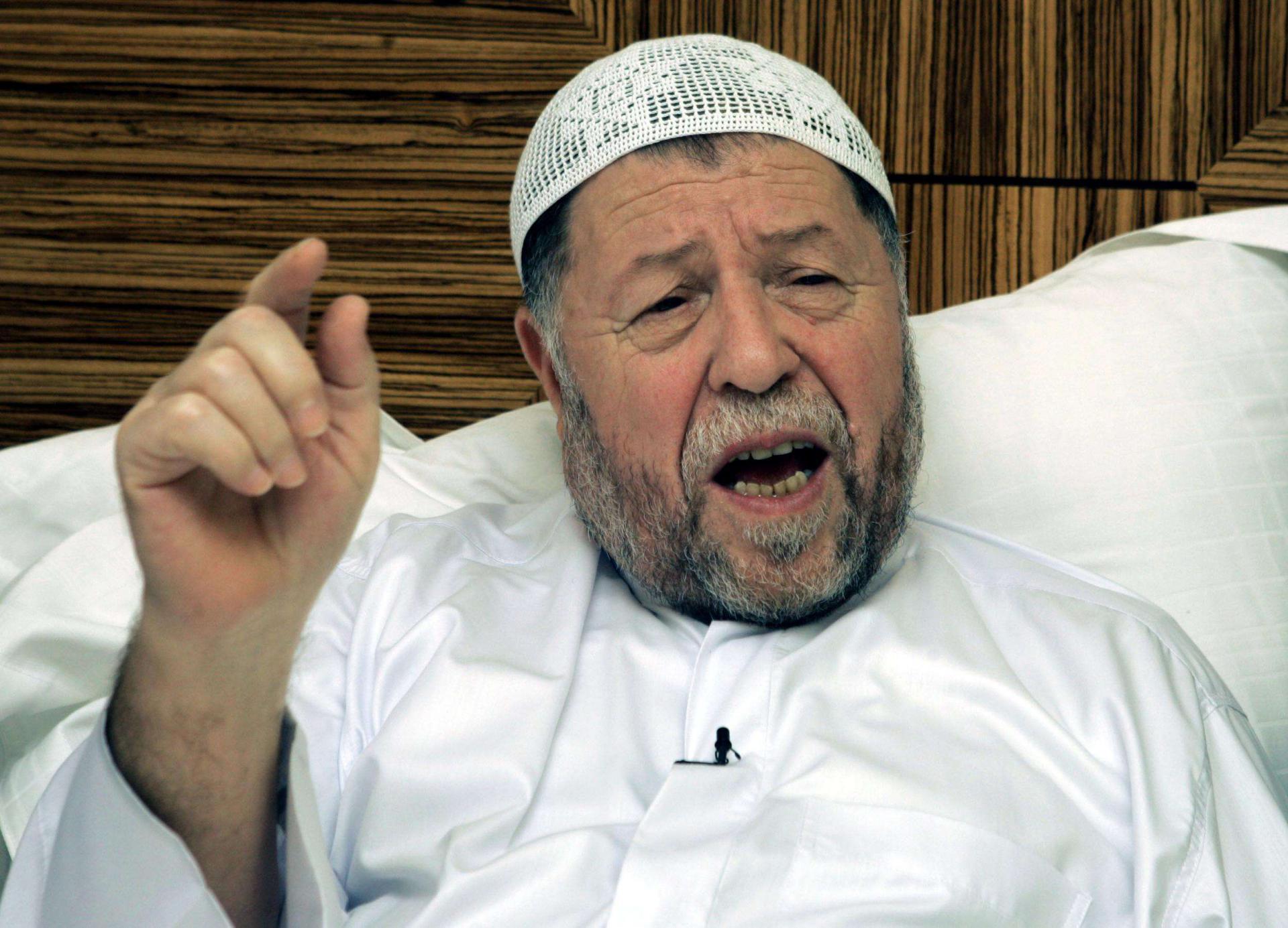 عباسي مدني الزعيم التاريخي للجبهة الإسلامية للإنقاذ الجزائرية 