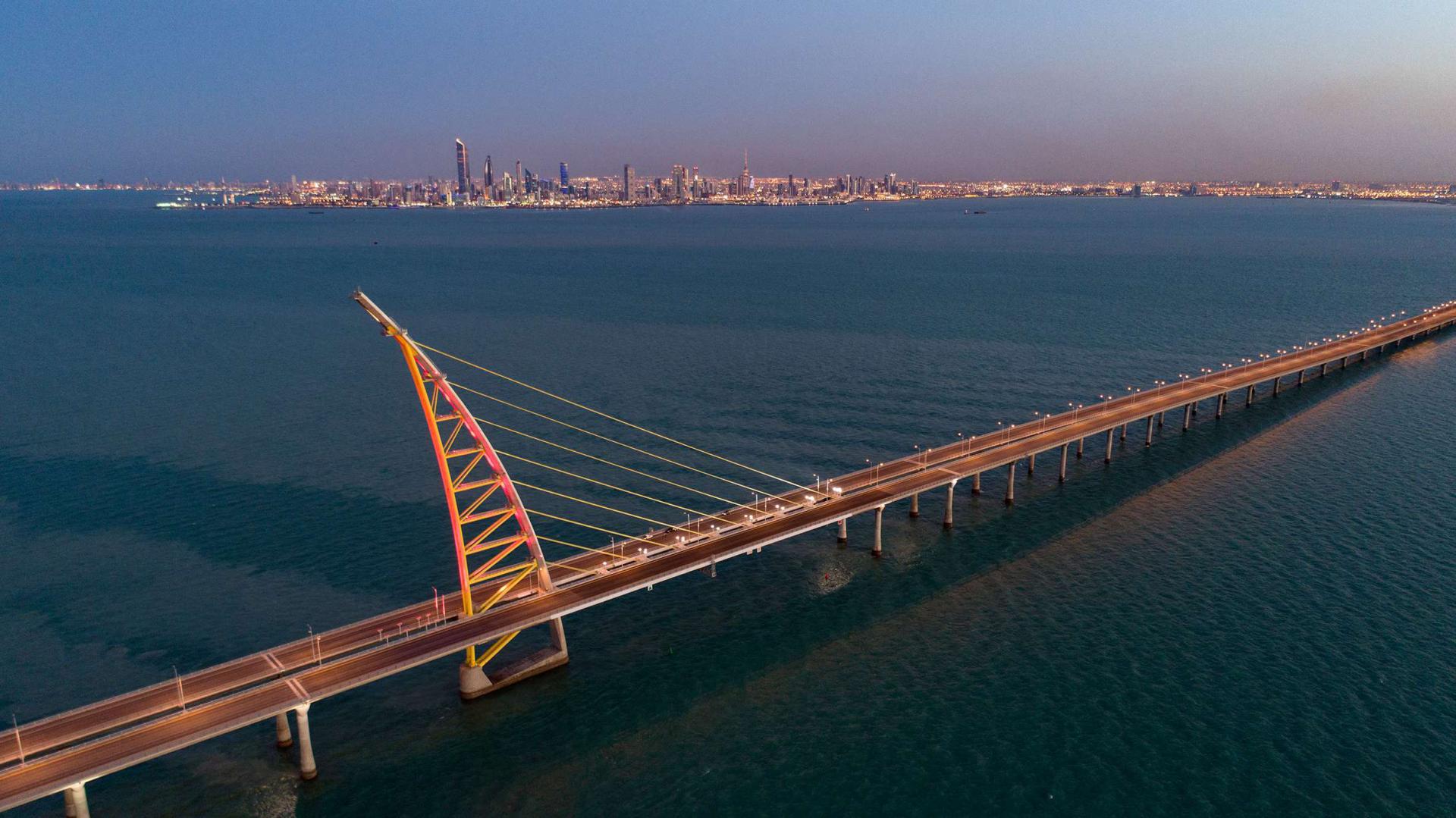 جسر الشيخ جابر الاحمد الصباح 