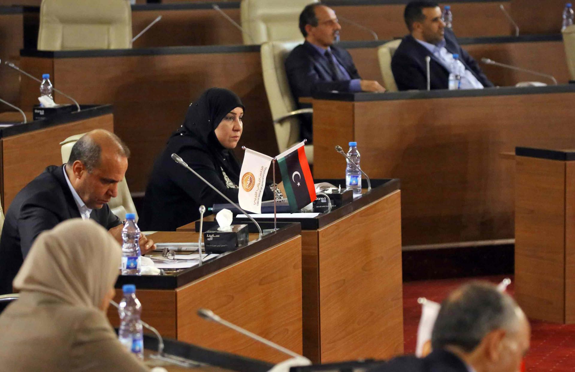 النواب الذين قاطعوا جلسات برلمان طبرق منذ  2014 يعودون لخدمة غاية في نفس حكومة الوفاق