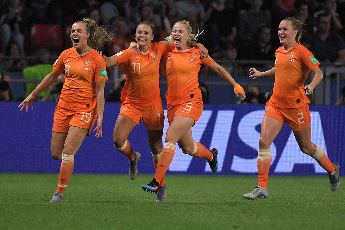 هولندا ترد اعتبارها أمام المنتخب الآسيوي