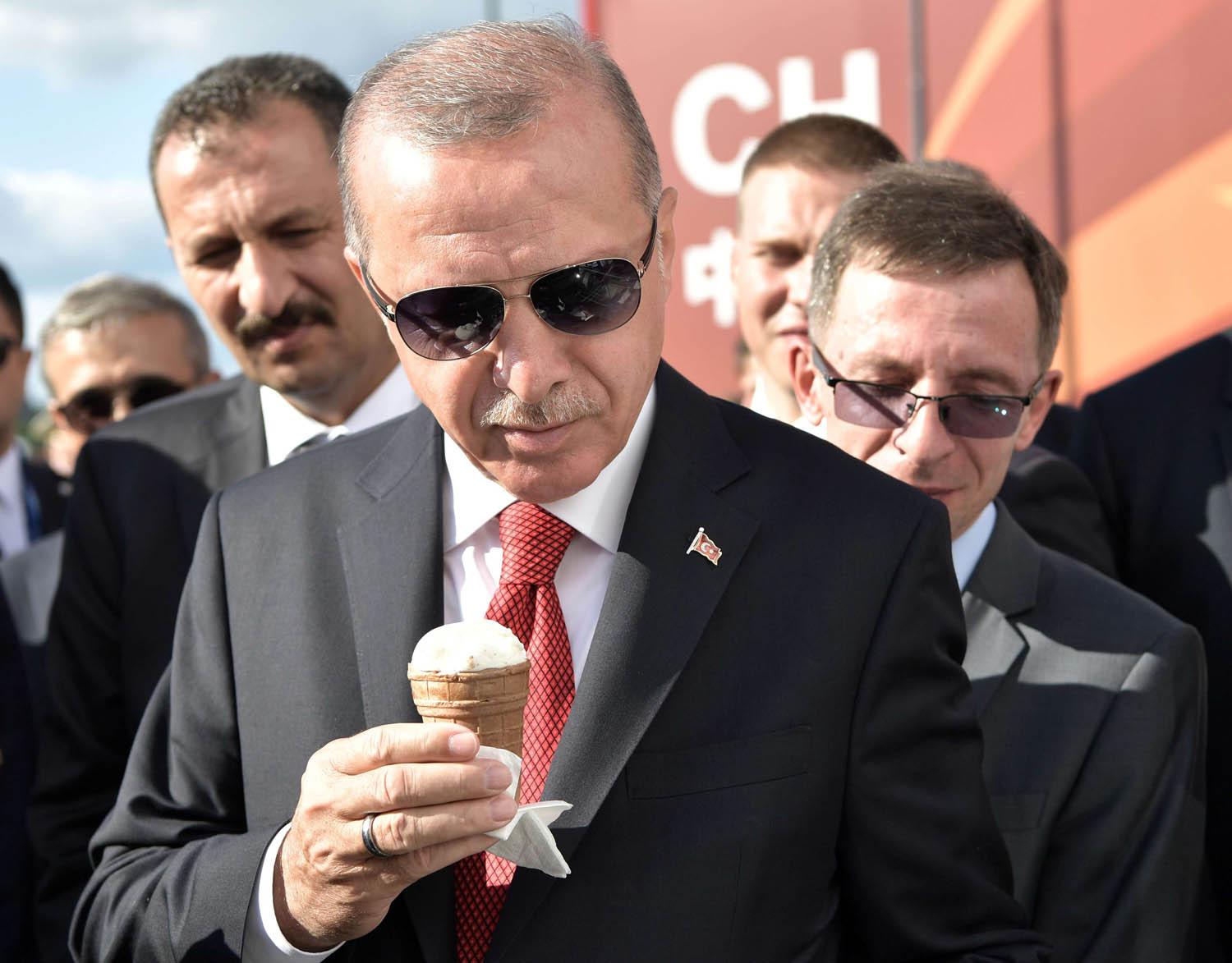 الرئيس التركي رجب طيب أردوغان يحضر معرضا عسكريا روسيا
