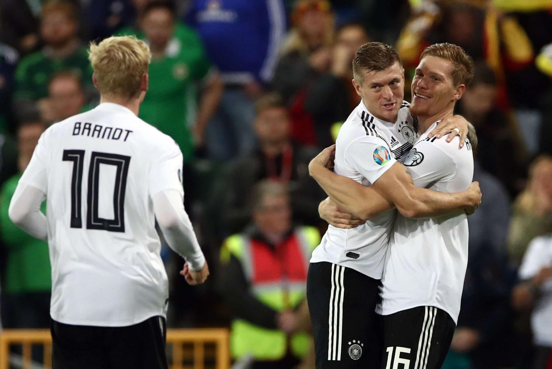 ألمانيا تعوض خسارتها أمام هولندا