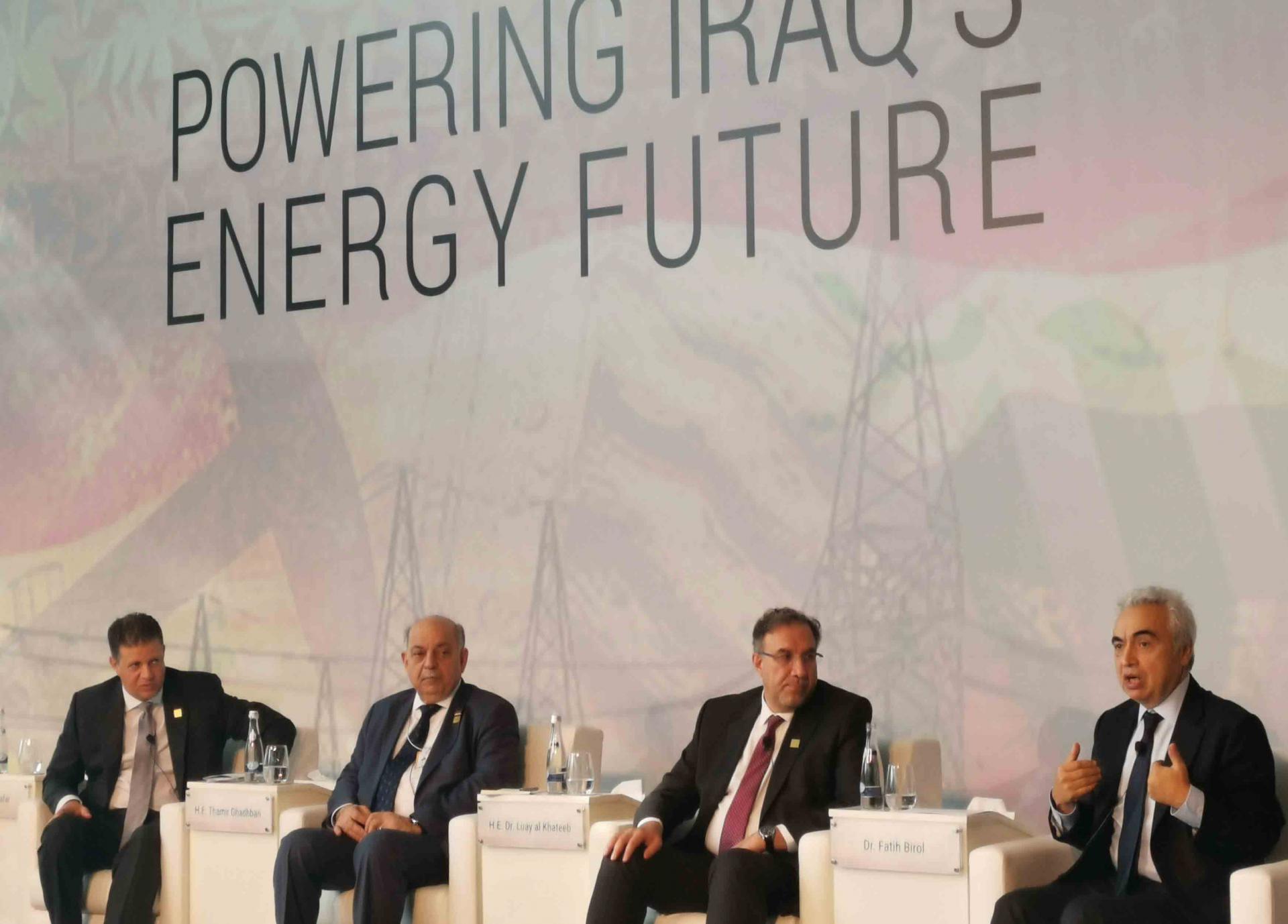 مؤتمر الطاقة في أبوظبي فرصة العراق للبحث عن استثمارات في الخليج تغنيه عن غاز إيران