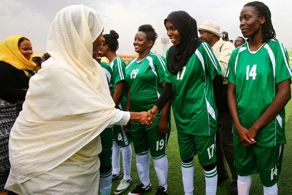 وزيرة الشباب والرياضة السودانية ولاء البوشي 