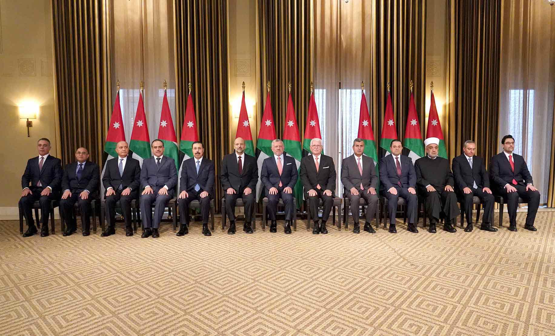 التعديل الذي وافق عليه العاهل الأردني شمل دخول 9 وزراء جدد 