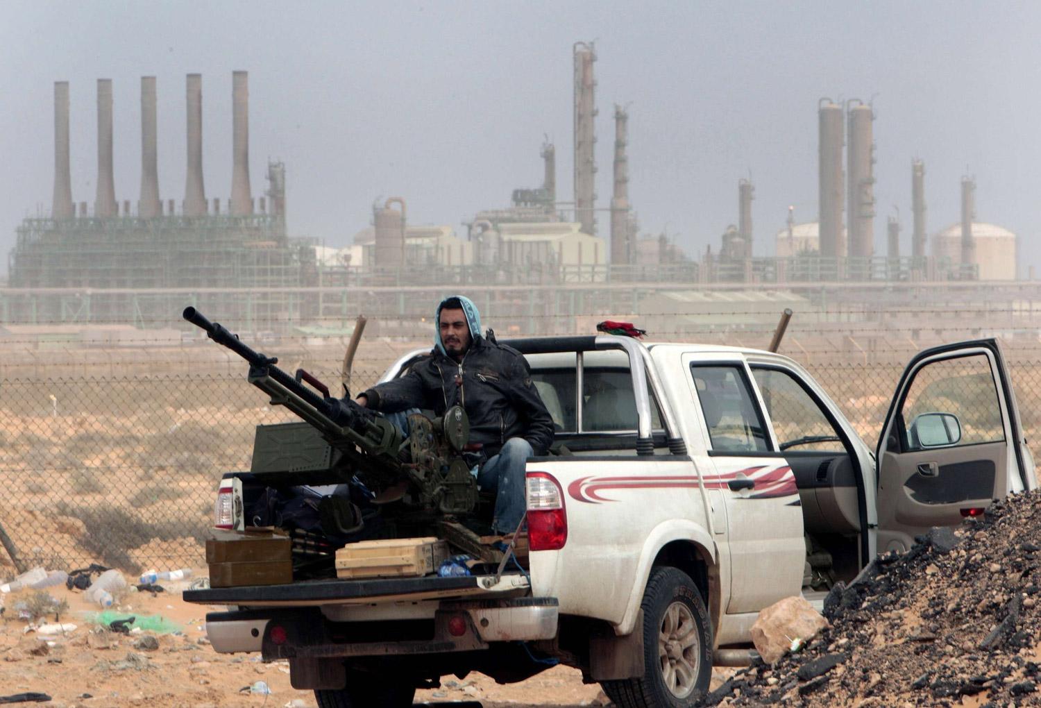 الميليشيات تكبد ليبيا خسائر بالمليارات