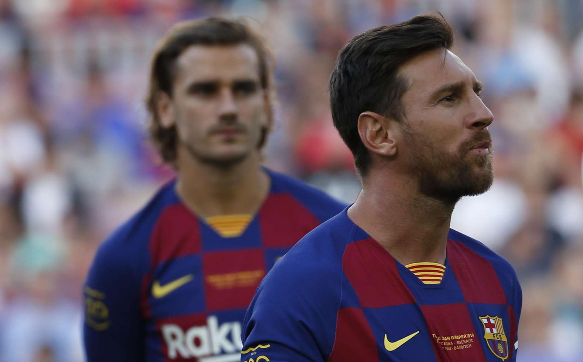 برشلونة لرفع الكأس في جدة
