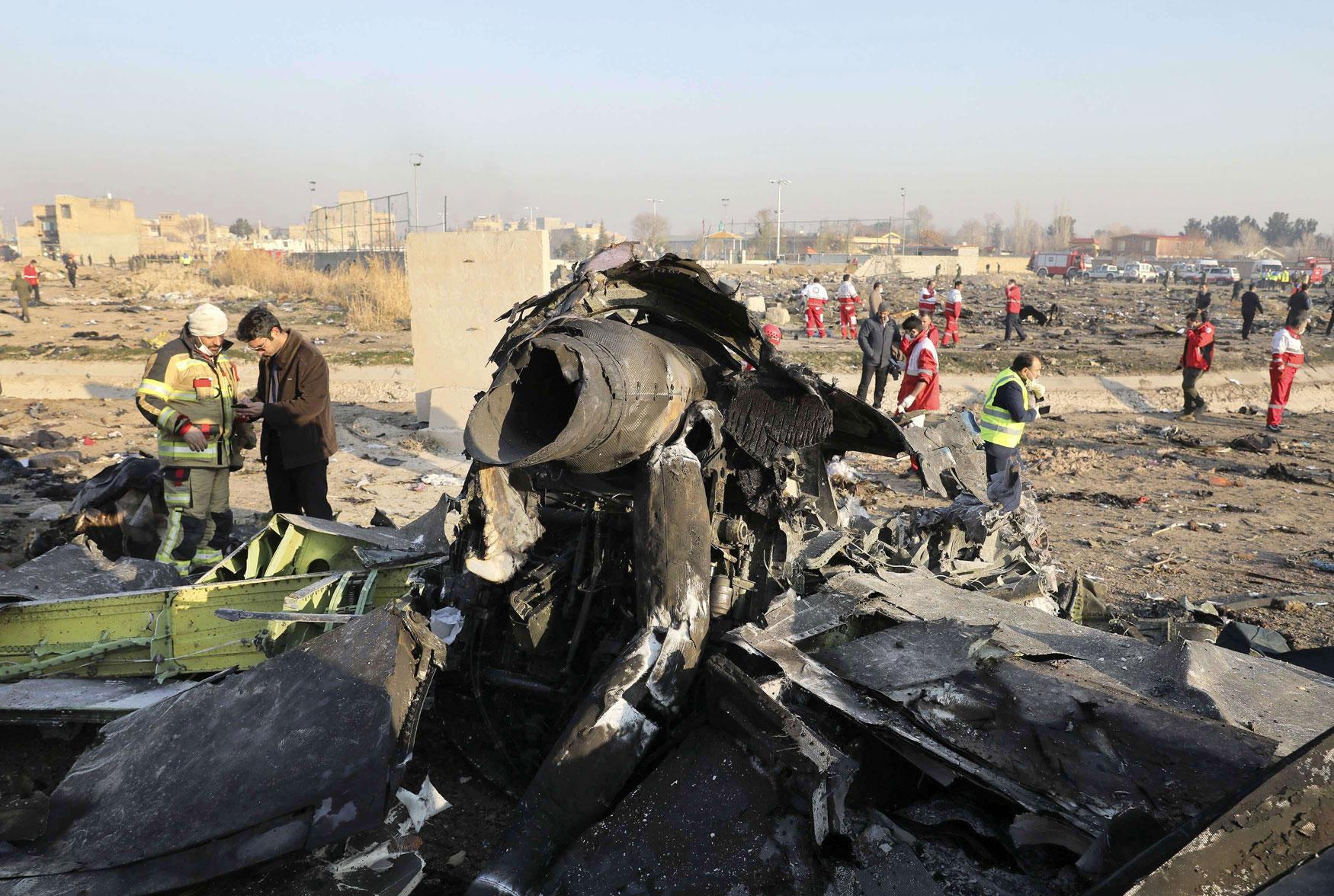 تحطم الطائرة الاوكرانية في إيران