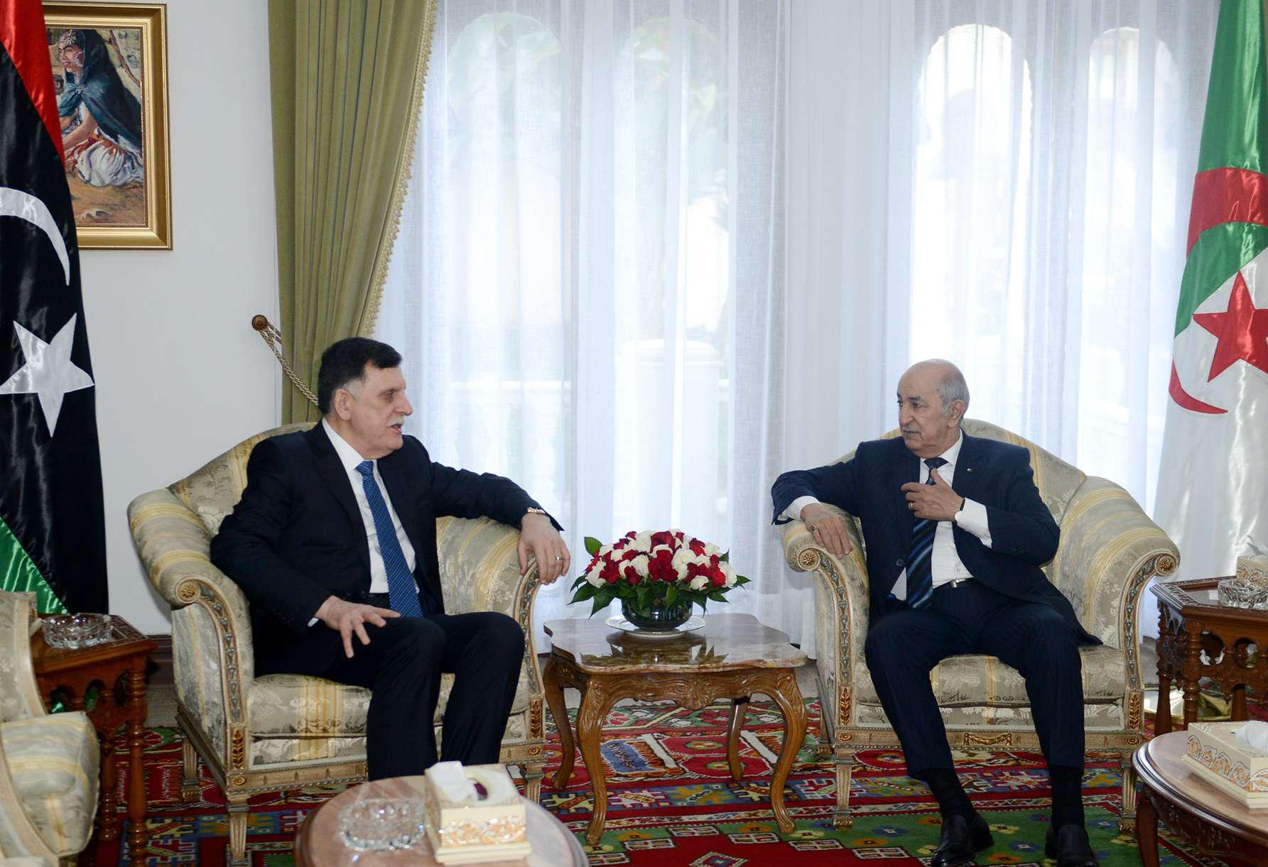 فايز السراج والرئيس الجزائري عبدالمجيد تبون