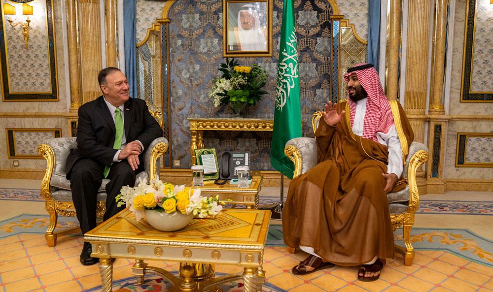 لقاء سابق بين وزير الخارجية الأميركي مايك بومبيو وولي العهد السعودي الأمير محمد بن سلمان