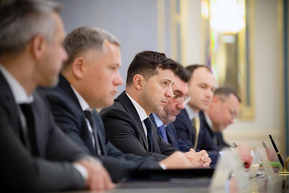 Ukraine's President Volodymyr Zelensky (3L) during talks with Iranian officials in Kiev