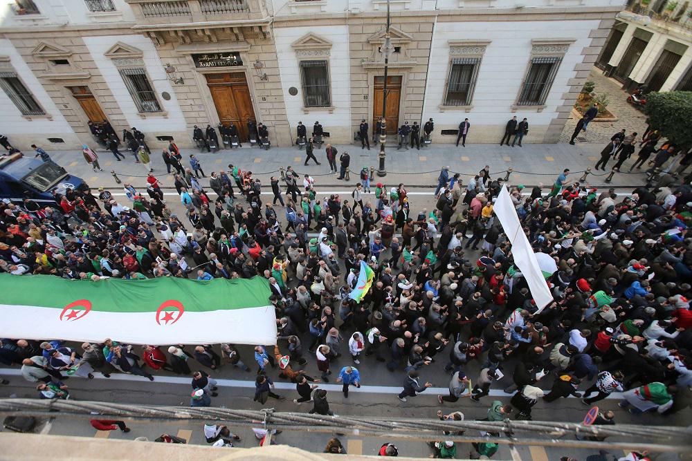 المتظاهرون في الجزائر
