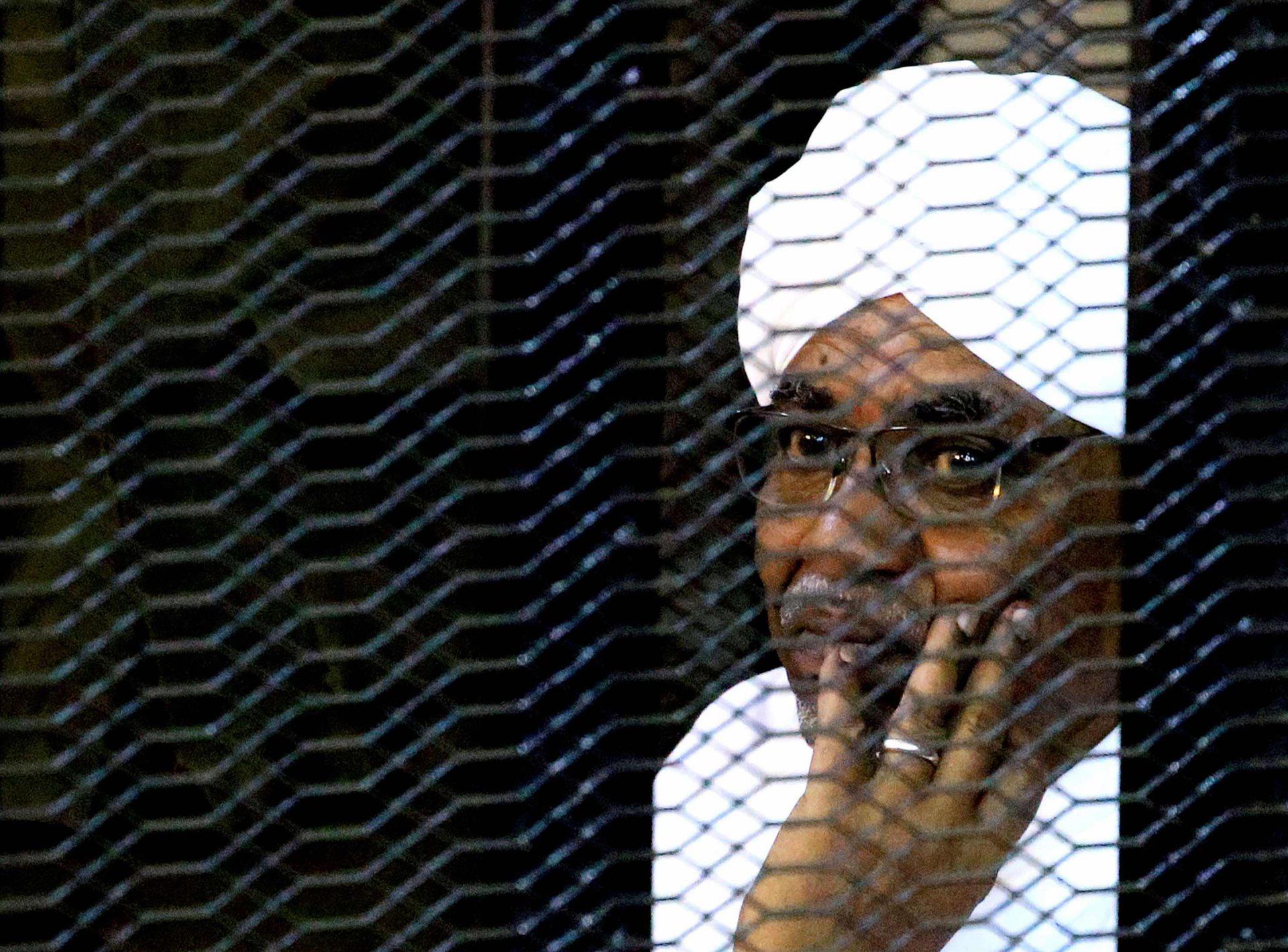 The decision to surrender Bashir to the ICC came after protracted talks between rebel groups, including from Darfur, and Sudan's ruling body