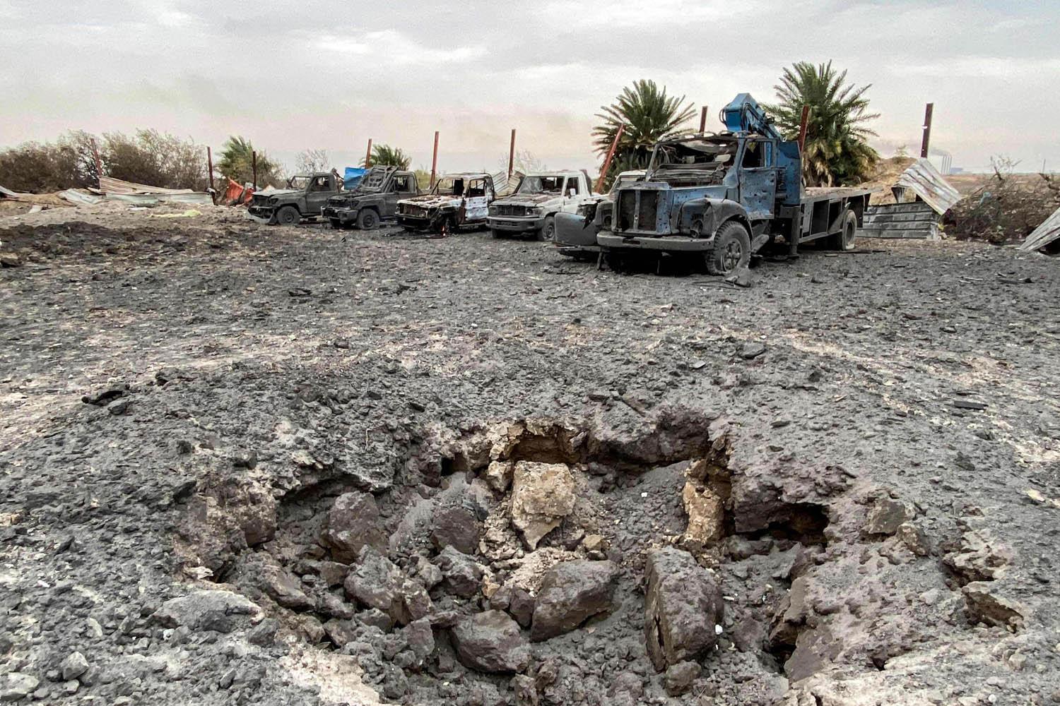 آثار القصف الأميركي على قوات الحشد الشعبي جنوب بغداد