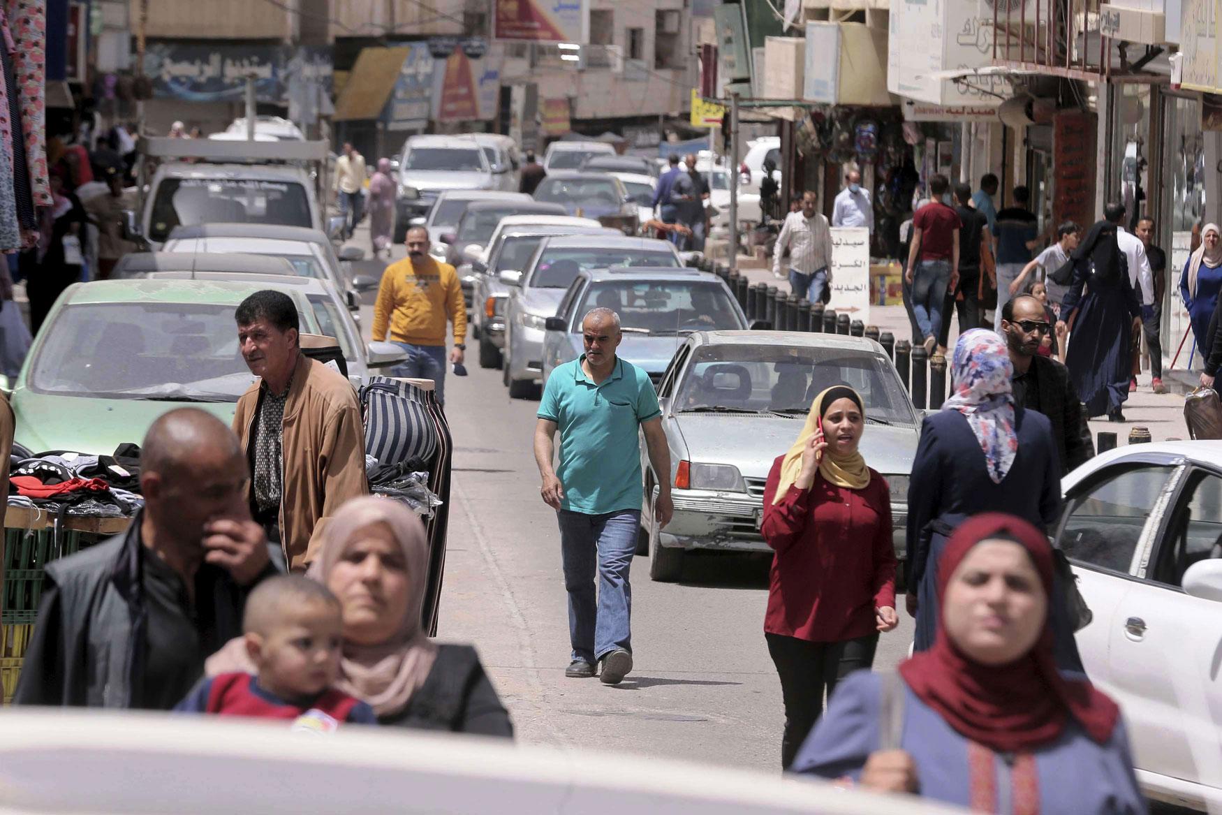 الأردن يرفع الحظر عن القطاعات الحيوية في رمضان