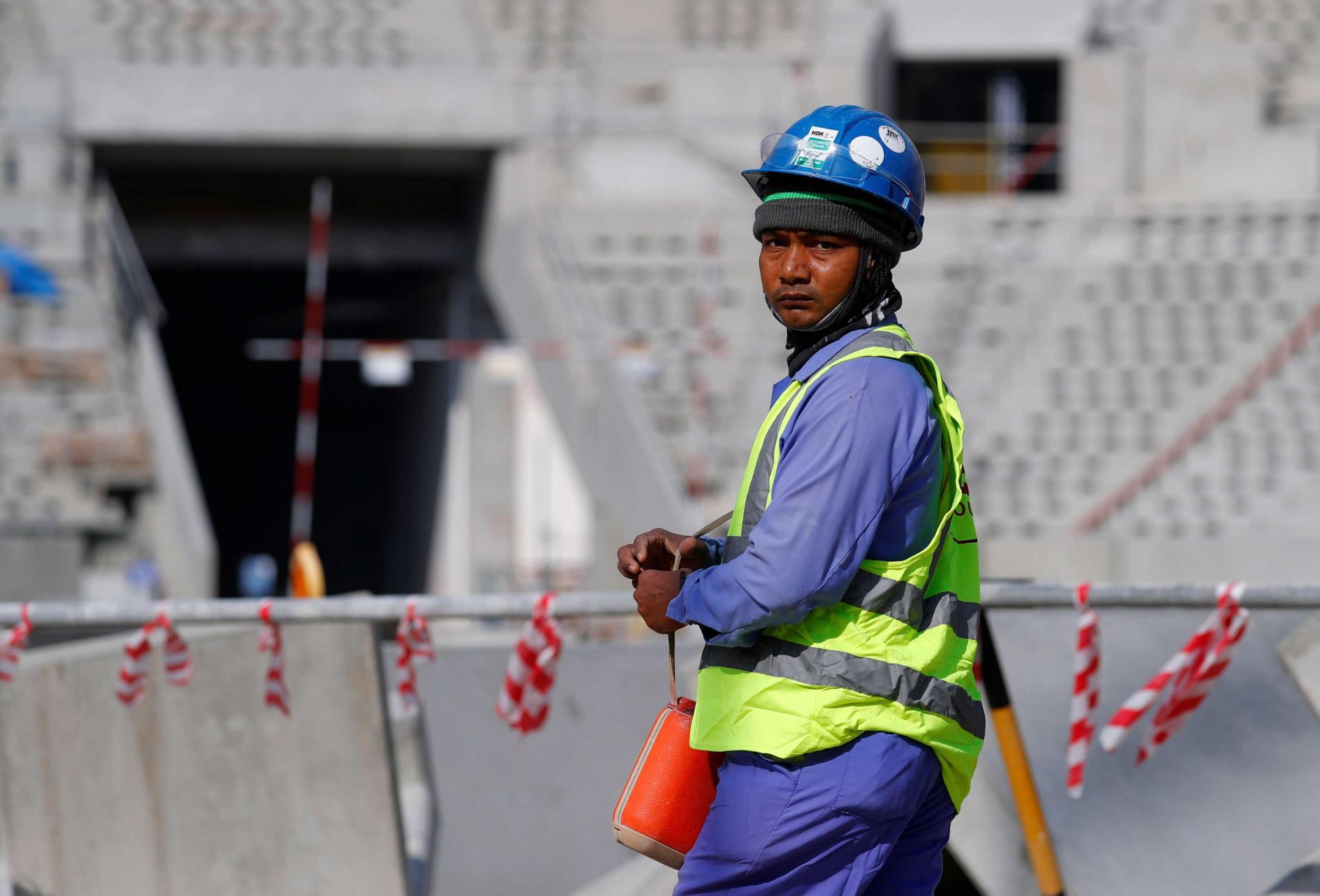 العمال الاجانب في قطر