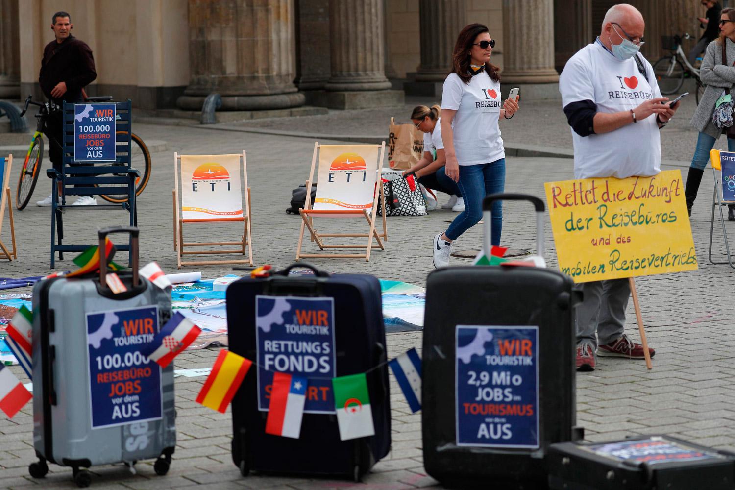 وقفة احتجاجية للمتضررين من توقف القطاع السياحي في برلين