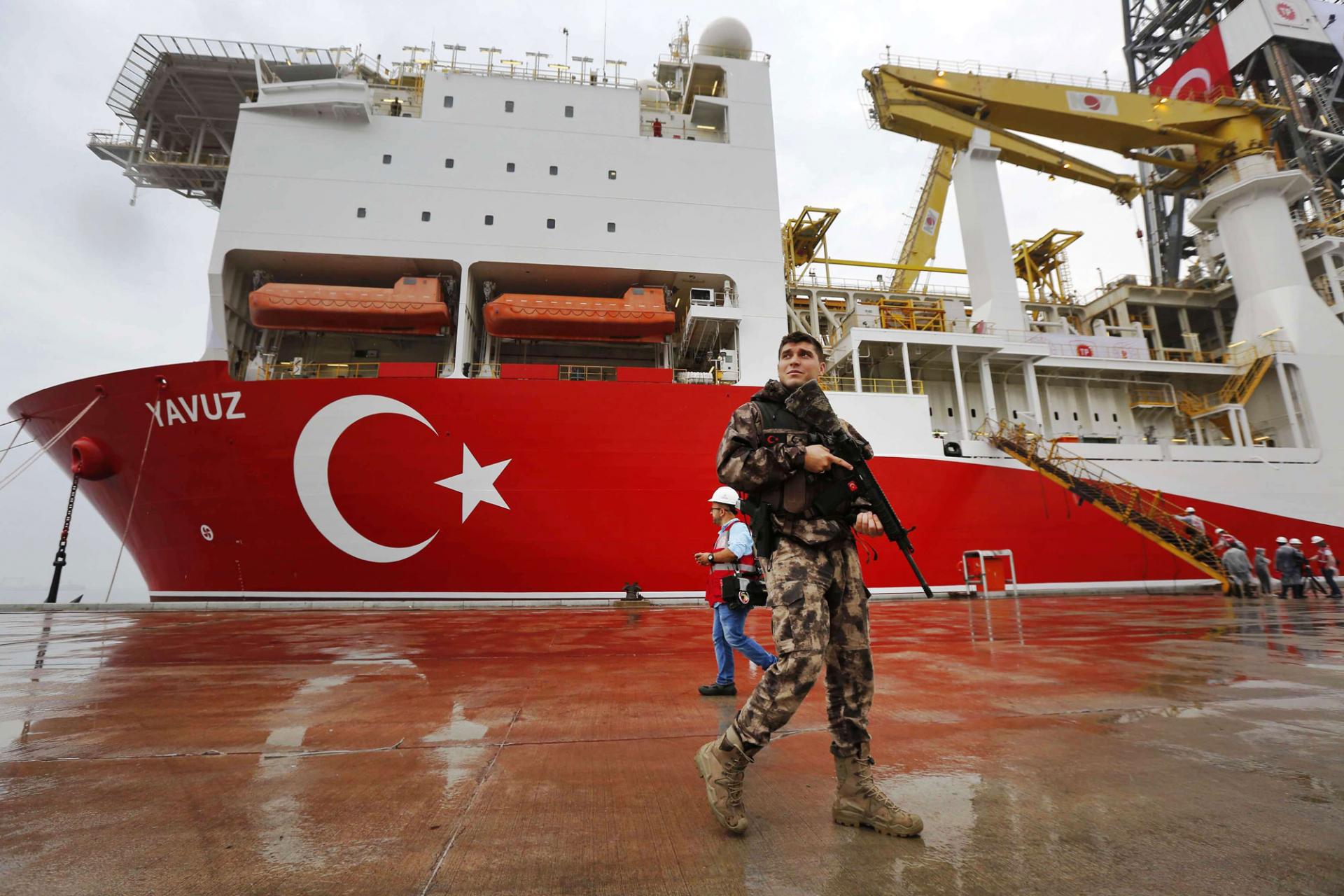 سفن التنقيب التركية